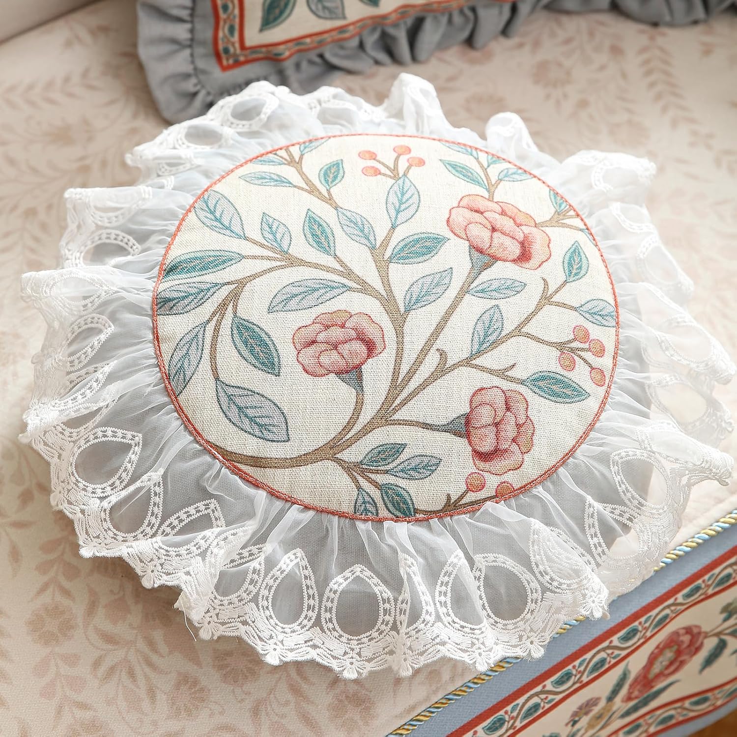 Floral Throw Pillow Covers Set of 2,Cottage Rustic with Blooming Flower Pattern Linen Pillowcases,Decorative Round Pillows Cushion Covers for Couch Sofa Bed Chair Car,Diameter 16"