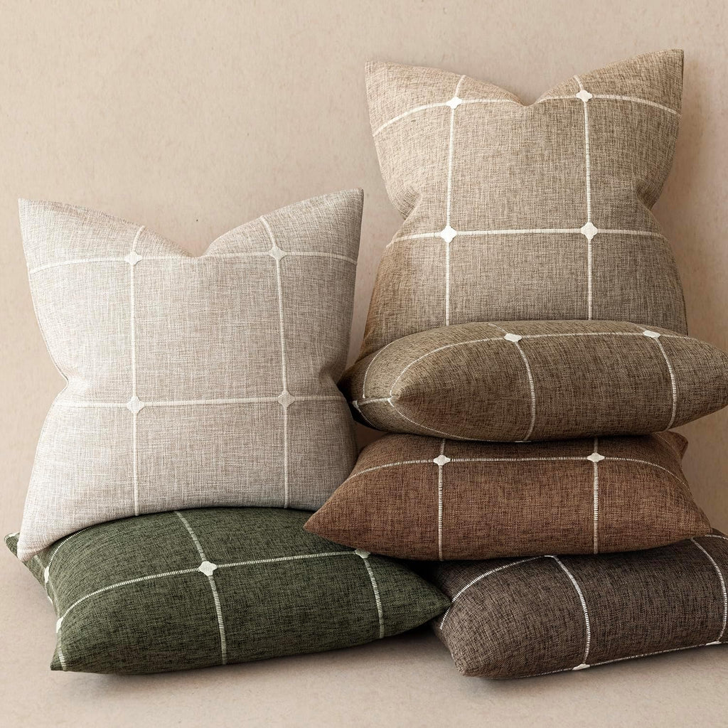 Foindtower Pack of 2 Decorative Faux Linen Jacquard Check Throw Pillow Covers Farmhouse Cushion Cover with Grid Textured Accent Pillowcase for Couch Sofa Bed Living Room Home Decor,18×18 Inch,Beige