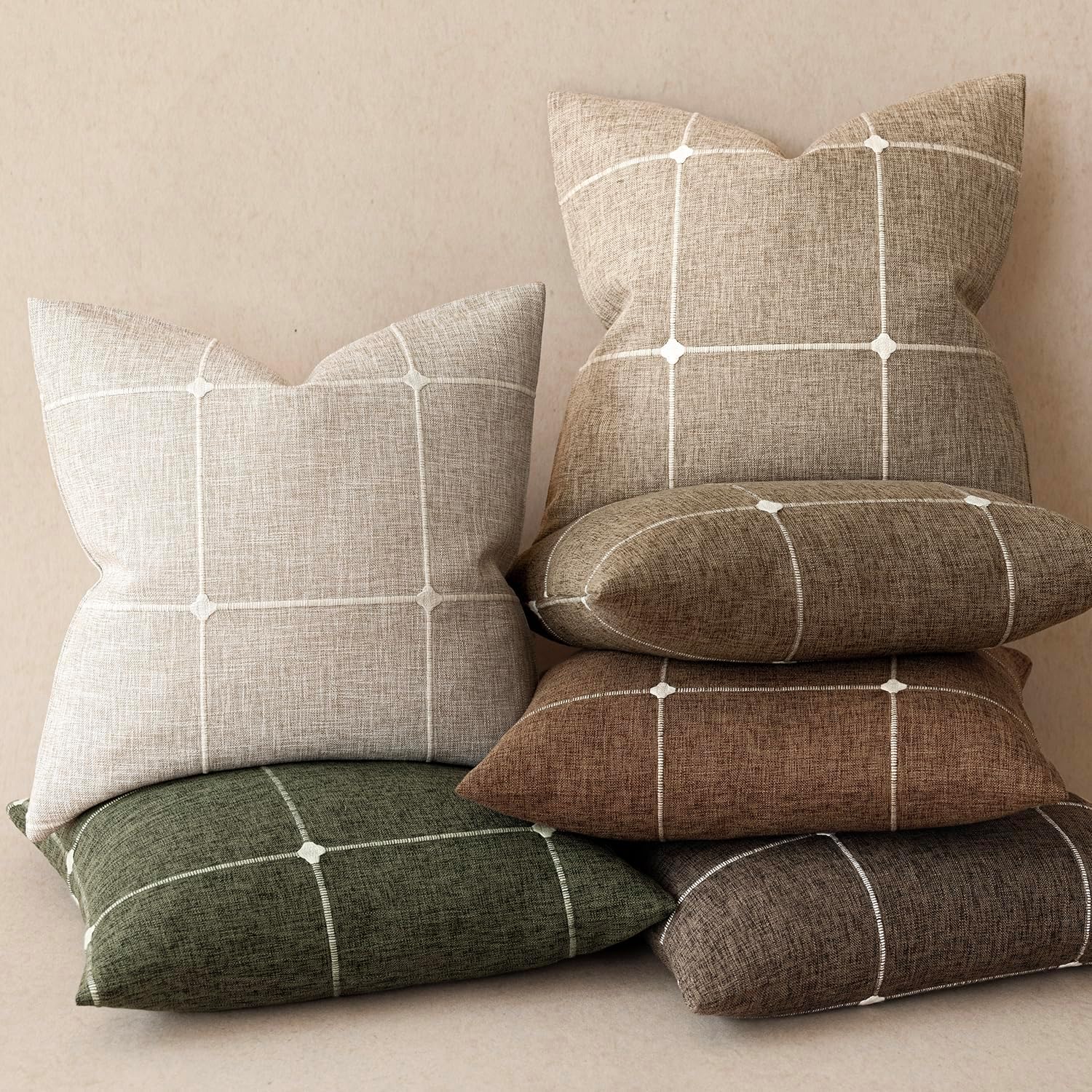 Foindtower Pack of 2 Decorative Faux Linen Jacquard Check Throw Pillow Covers Farmhouse Cushion Cover with Grid Textured Accent Pillowcase for Couch Sofa Bed Living Room Home Decor,18×18 Inch,Beige