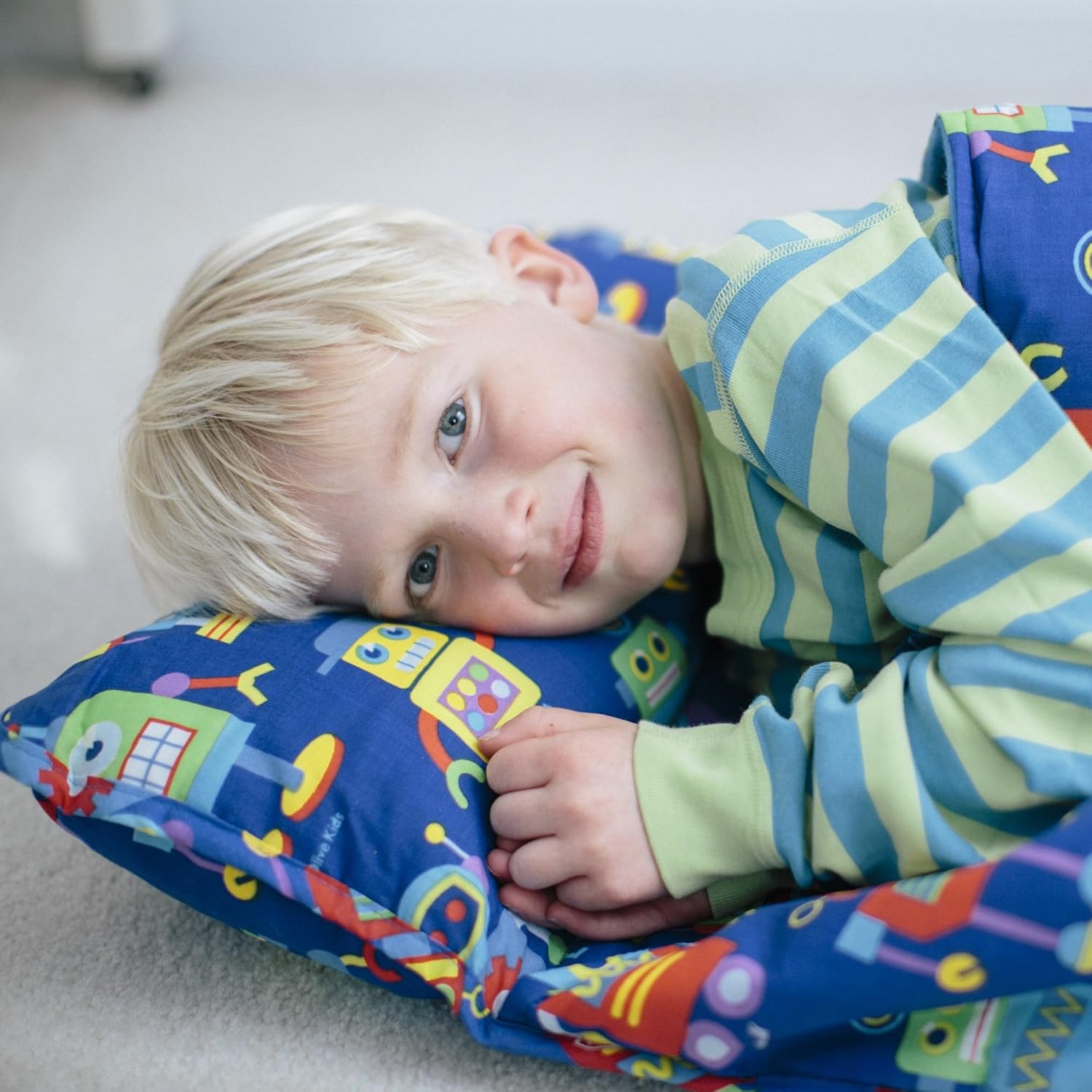 Wildkin Kids Original Nap Mat – Cozy Kids Sleep Mat with Pillow, Ideal for School & Travel - Robots