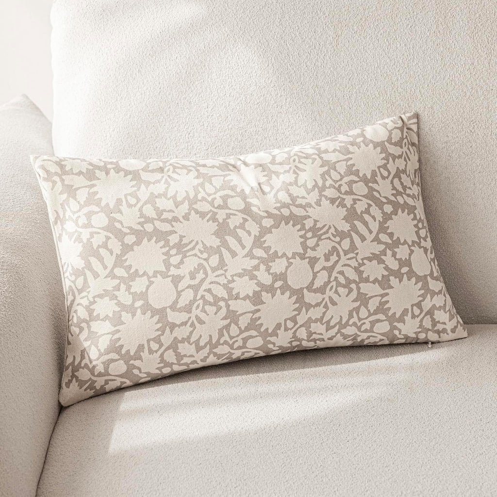 Foindtower Set of 2 Decorative Neutral Floral Throw Pillow Covers Accent Farmhouse Cushion Covers Boho Lumbar Pillowcase for Couch Sofa Bedroom Living Room Home Decor,12×20 Inch,Ivory Beige