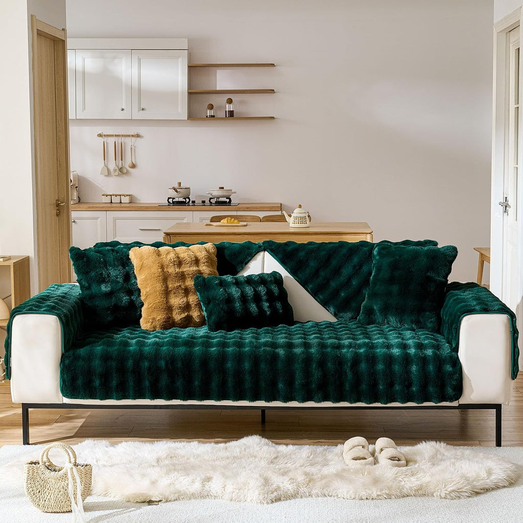 Christmas Faux Fur Decorative Throw Pillow Cover Plush Thick Bubble Pillow Covers Luxury Soft Cozy Accent Pillowcase for Spring Sofa Living Room Couch Bed (Dark Green,18"x18")
