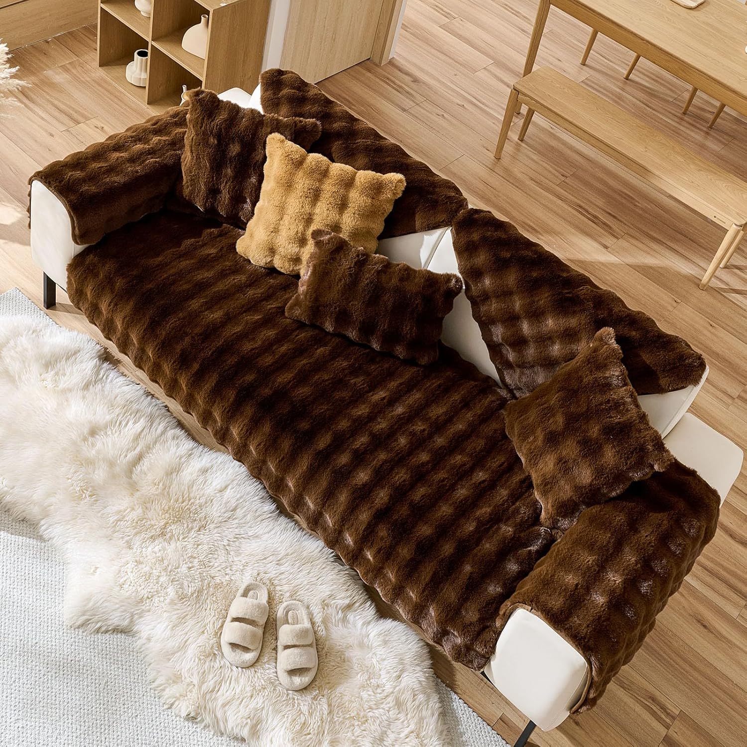 Faux Fur Decorative Throw Pillow Cover Plush Thick Bubble Pillow Covers Luxury Soft Cozy Accent Pillowcase for Spring Sofa Living Room Couch Bed (Coffee,18"x18")