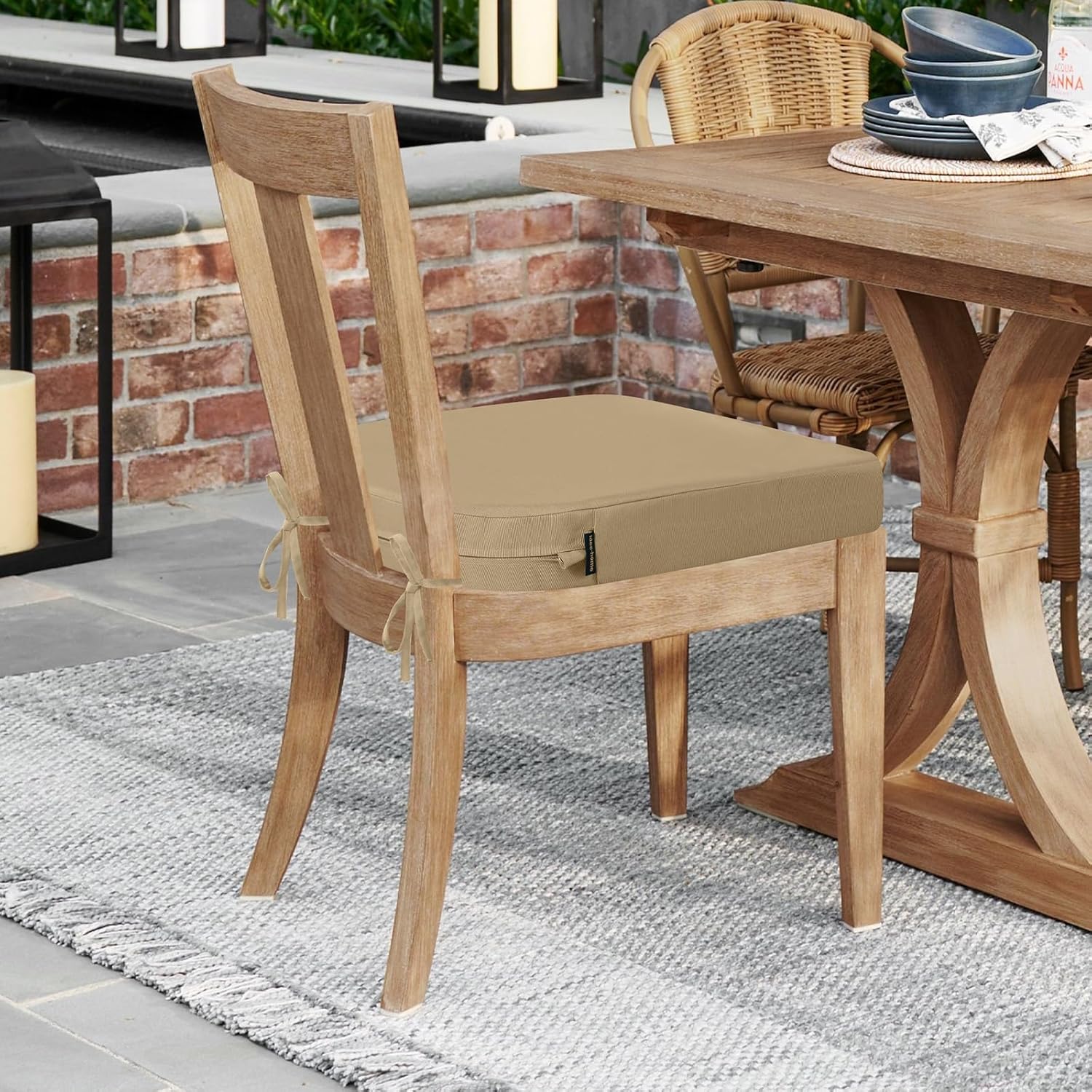 idee-home Outdoor Chair Cushions Set of 4, Thick 19" x 19" x 3" Outdoor Seat Cushions Patio Furniture Waterproof with Ties, Dining Pads