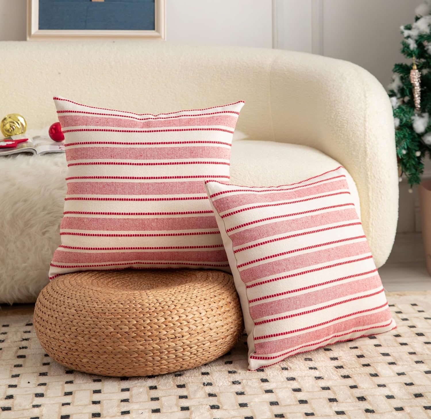 Christmas Pillow Covers, Boho Textured Red Pillow Case, Pillow Covers 18 x 18 Inch Set of 2 Christmas Decorative, Chair Sofa Bedroom Living Room Home Holiday Decor Cushion Case