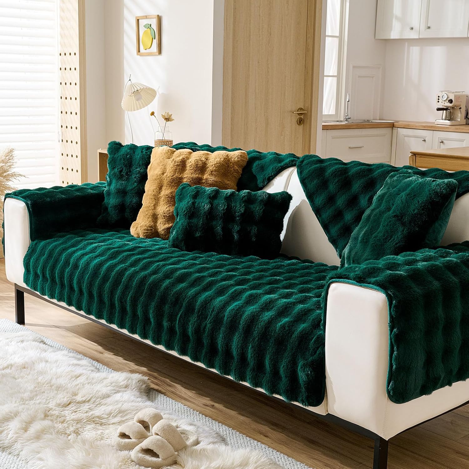 Christmas Faux Fur Decorative Throw Pillow Cover Plush Thick Bubble Pillow Covers Luxury Soft Cozy Accent Pillowcase for Spring Sofa Living Room Couch Bed (Dark Green,12"x20")