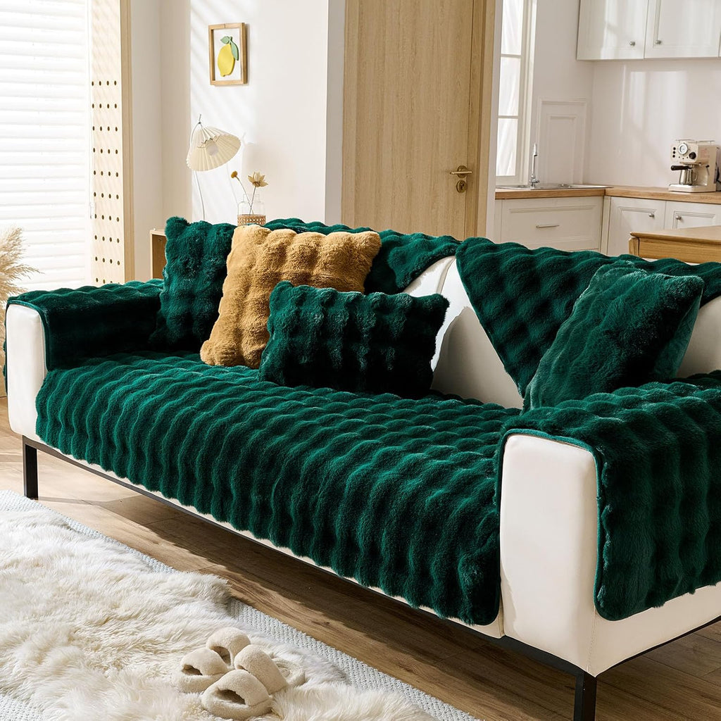 Christmas Faux Fur Decorative Throw Pillow Cover Plush Thick Bubble Pillow Covers Luxury Soft Cozy Accent Pillowcase for Spring Sofa Living Room Couch Bed (Dark Green,18"x18")