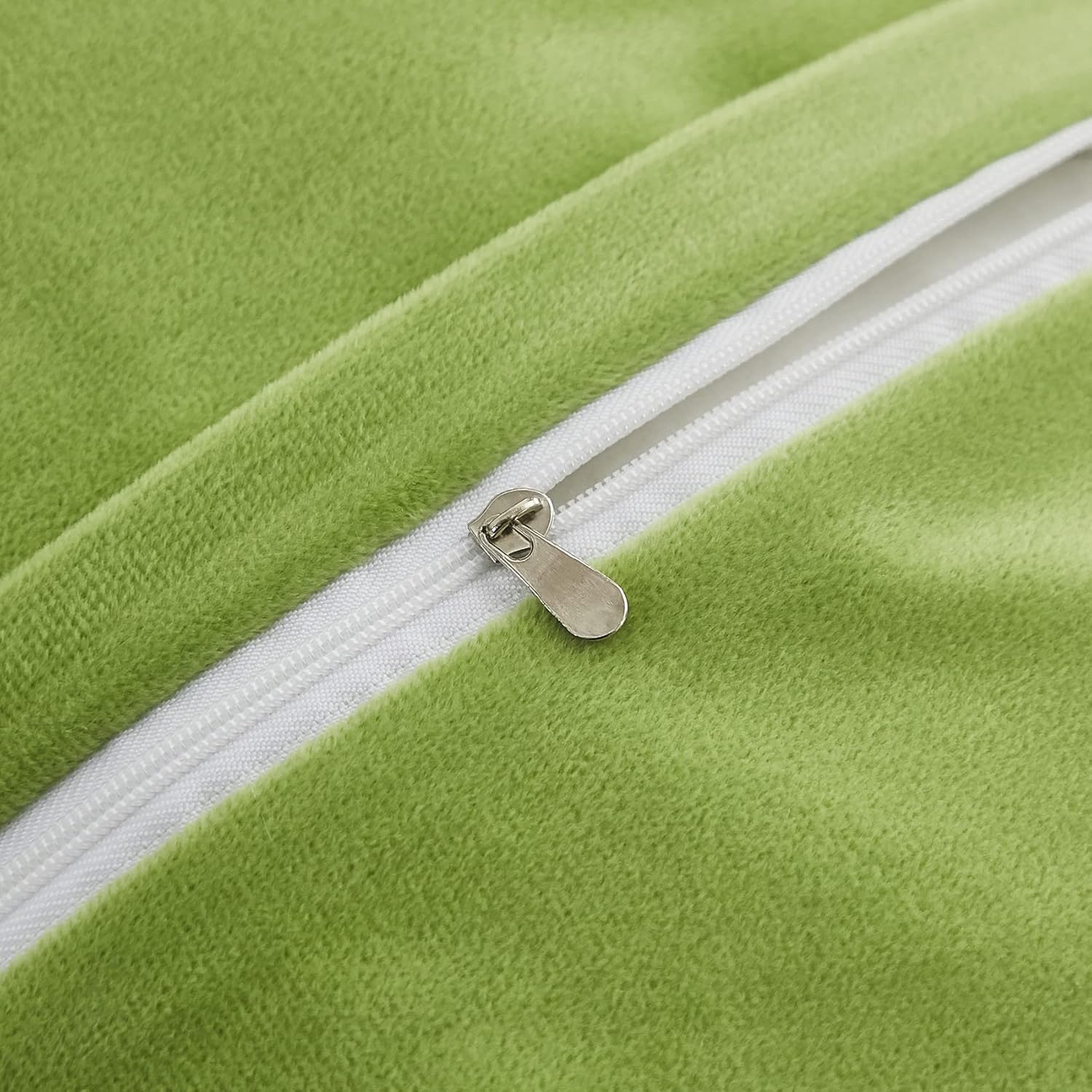 Uhamho Set of 2 Standard Faux Fur Throw Pillow Covers Soft Velvet Decorative Pillowcases Zipper Closure (Apple Green, 20"x26")