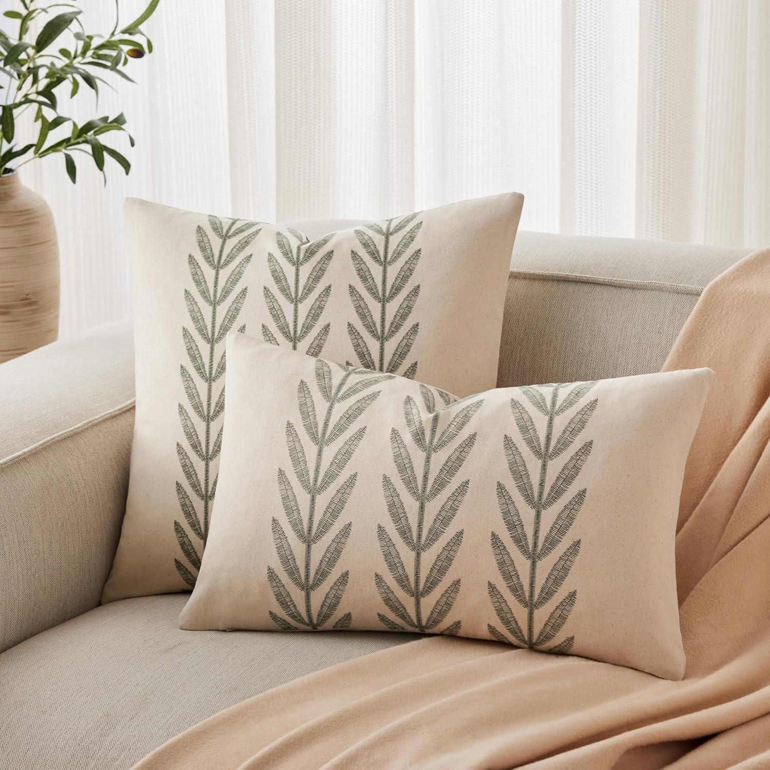 100% Cotton Farmhouse Leaves Throw Pillow Covers Set of 2, 22x22 Inch Green Pastoral Decorative Print Cushion Covers for Sofa Bed Living Room Home Decor