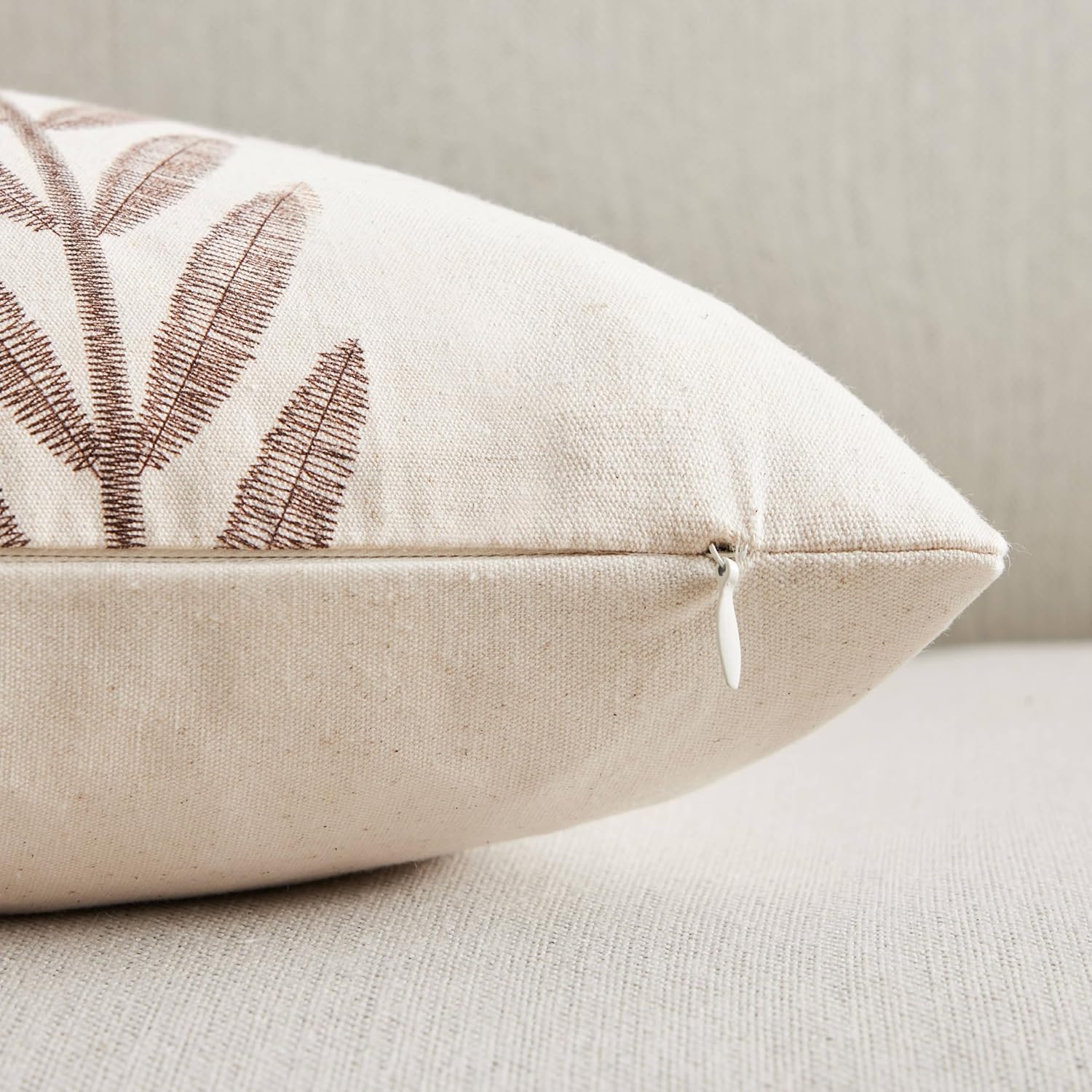 100% Cotton Farmhouse Leaves Throw Pillow Covers Set of 2, 16x16 Inch Chocolate Pastoral Decorative Print Cushion Covers for Sofa Bed Living Room Home Decor