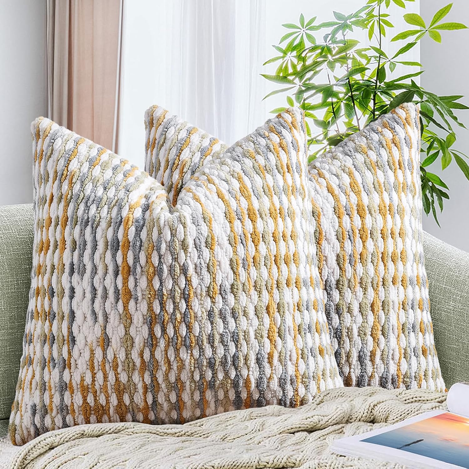 AmHoo Set of 2 Boho Chenille Pillow Cover Decorative Tufted Pillowcase for Couch Bed Sofa Bedroom Living Room Modern 18 x 18-Inch Grey