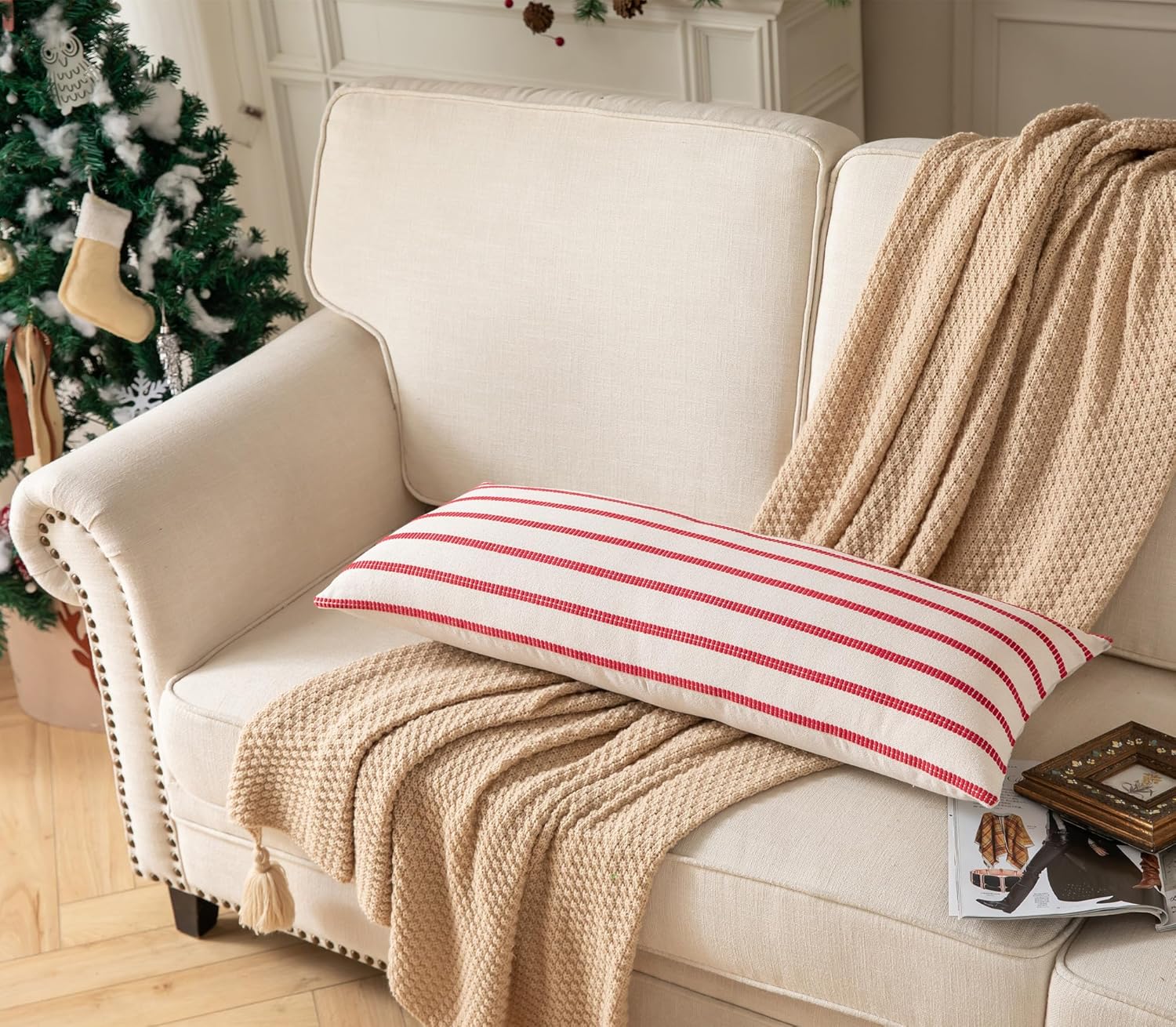 Caflife Christmas Lumbar Pillow Covers 14x36, Pack of 1, Farmhouse Boho Decorative Sofa Pillowcase, Christmas Body Red Lumbar Pillow Covers for Couch and Bed, Living Room Home Cushion Decor