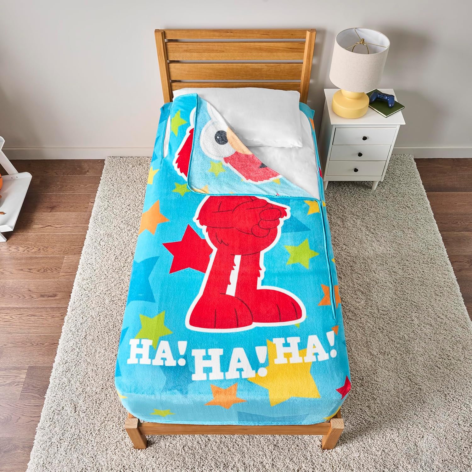 ZippySack Twin Bed Zip-Up Bedding – Super Soft Fleece Fitted Blanket with Side Pocket & Durable Zipper – Easy Bed-Making for Kids (Sesame Street Elmo)