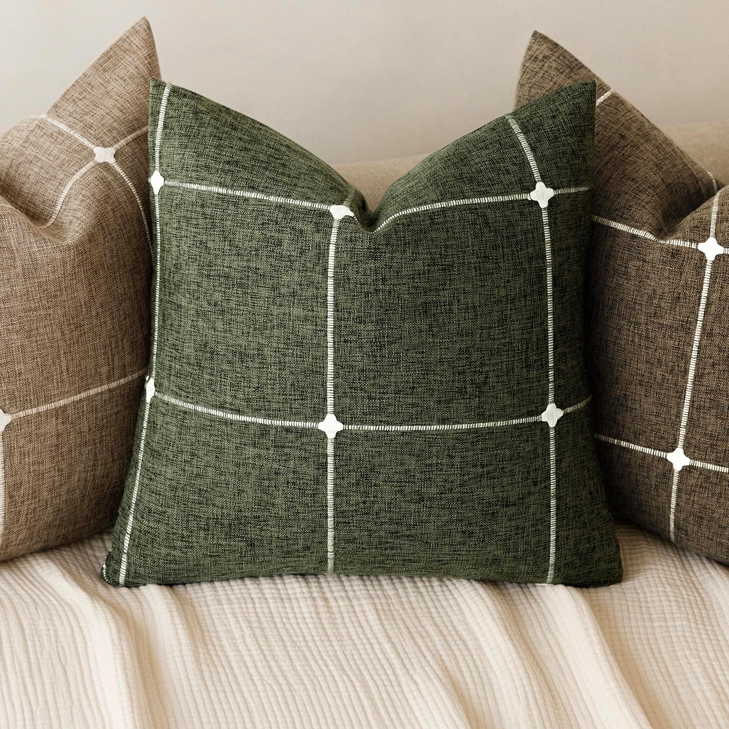 Foindtower Pack of 2 Decorative Faux Linen Jacquard Check Throw Pillow Covers Farmhouse Lumbar Cushion Cover with Grid Textured Pillowcase for Couch Sofa Living Room Home Decor,12×20 Inch,Olive Green