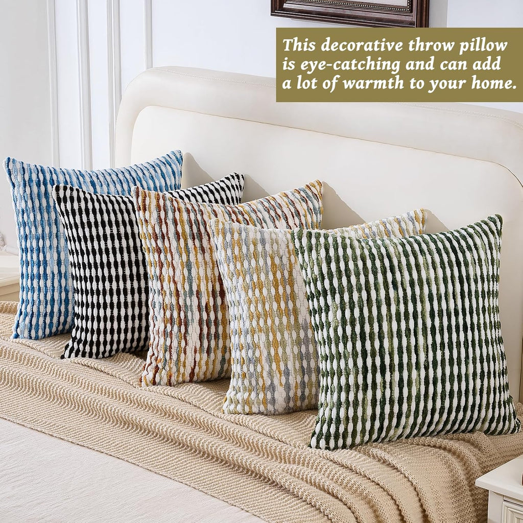 AmHoo Set of 2 Boho Chenille Pillow Cover Decorative Tufted Pillowcase for Couch Bed Sofa Bedroom Living Room Modern 18 x 18-Inch Sage Green