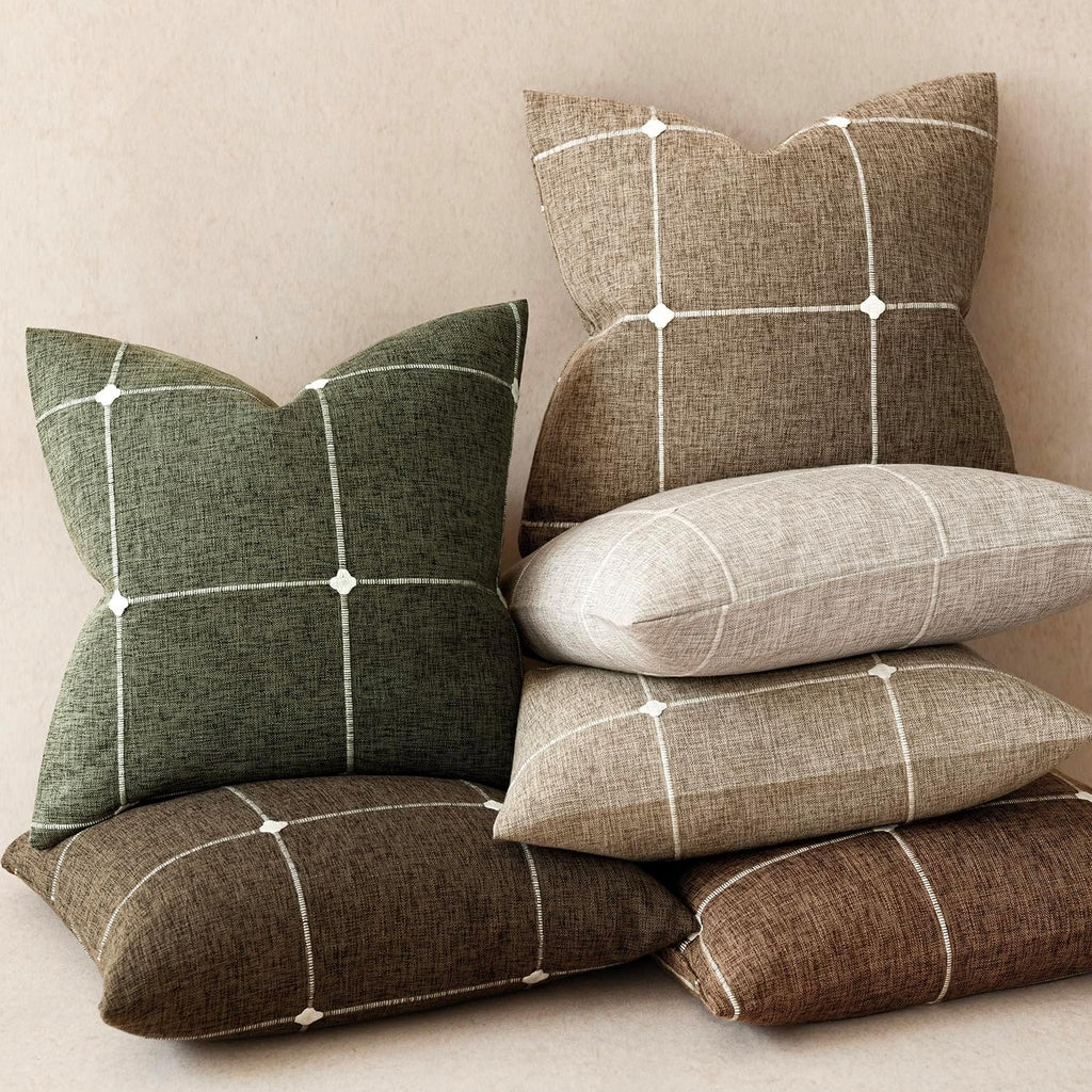 Foindtower Pack of 2 Decorative Faux Linen Jacquard Check Throw Pillow Covers Farmhouse Cushion Cover with Grid Textured Accent Pillowcase for Couch Sofa Living Room Home Decor,18×18 Inch,Tan Khaki