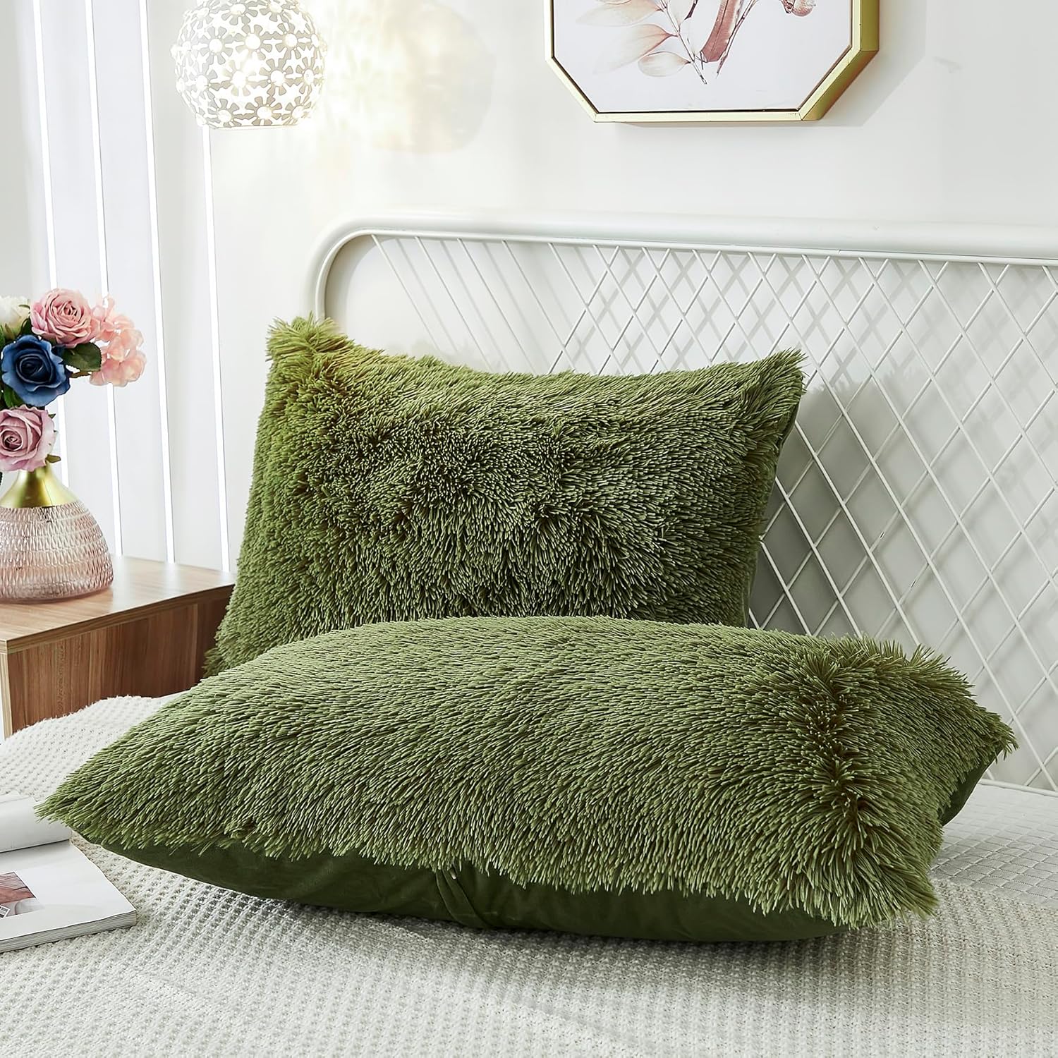 Uhamho Set of 2 Standard Pillowcases Faux Fur Throw Pillow Covers Queen Size Shams Soft Velvet Decorative Zipper Closure (Sage, 20"x26")