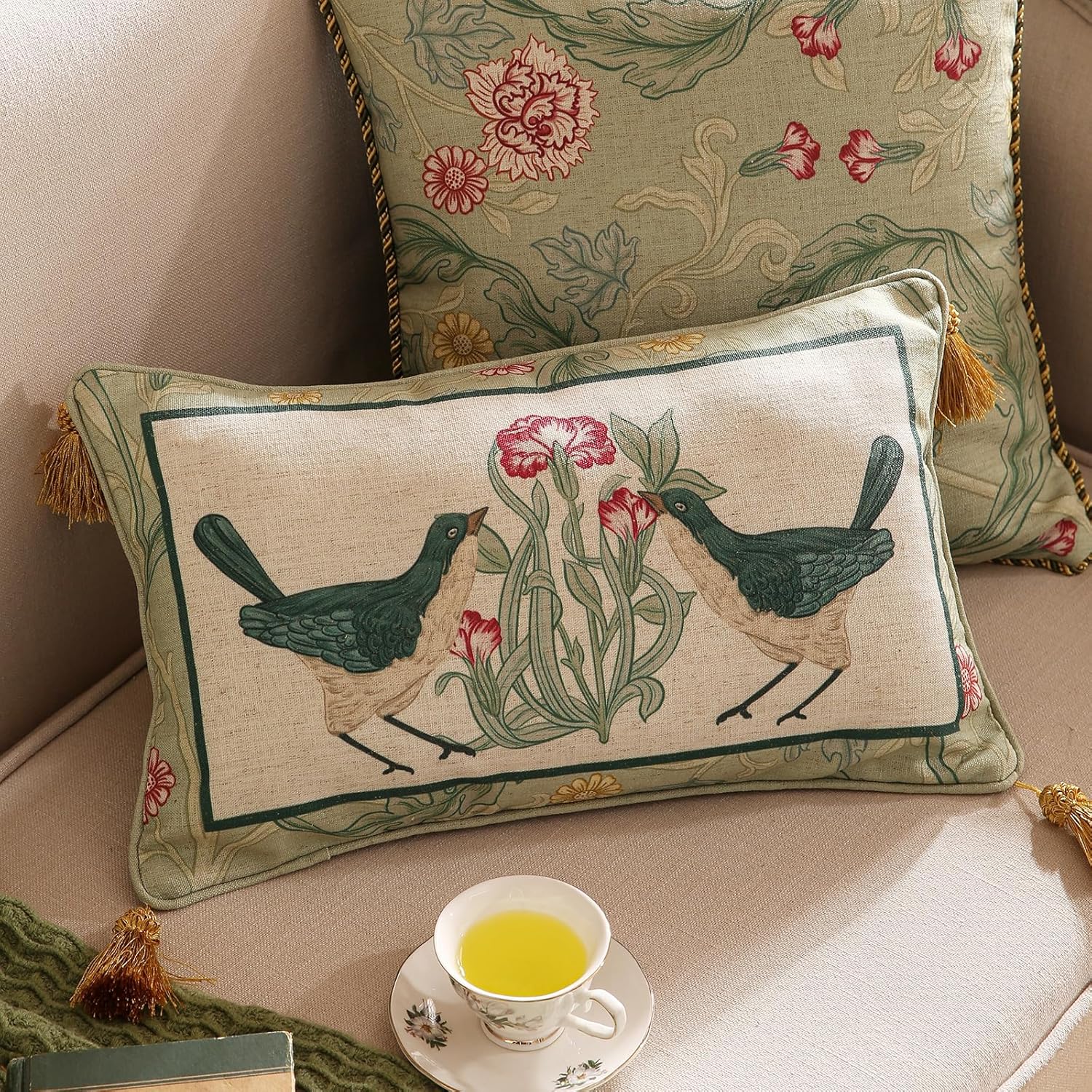 patdrea Designer Pack of 2 Rectangle Throw Pillow Covers,French Vintage Rustic Linen with Green Floral Pattern Pillows Cover,Decorative Lumbar Pillowcases Cushion for Bed Living Room,12"x20"