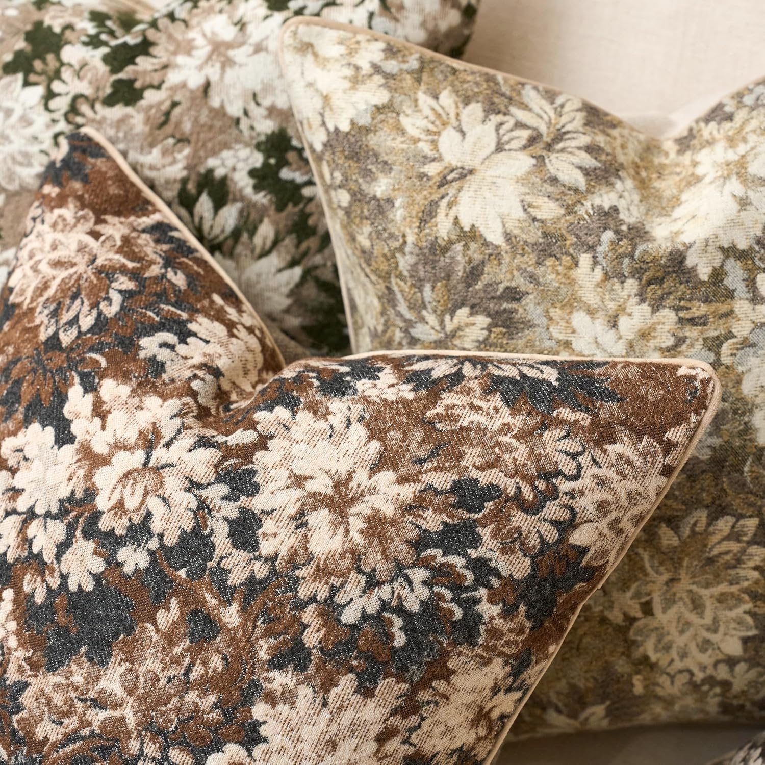 Yangest Neutral Floral Pillow Cover 18 x18 Inches, Vintage Chenille Square Throw Pillow Cover Soft Decorative Farmhouse Accent Couch Pillow Cover for Living Room Bedroom, Coffee Brown