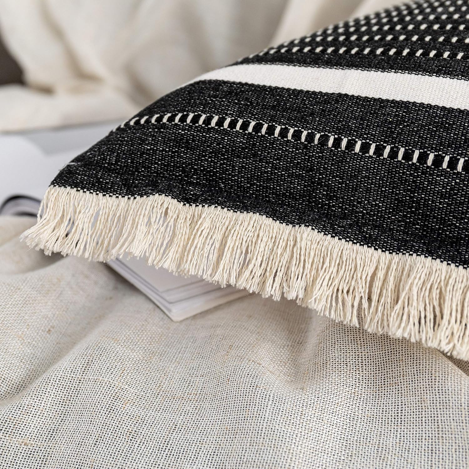 OJIA Modern Throw Pillow Cover with Tassels, Decorative Liana Fringe Accent Cushion Case, Farmhouse Woven Pillowcase for Sofa Chair Couch Bed Decor (Lumbar 18 x 18 Inches, Black)